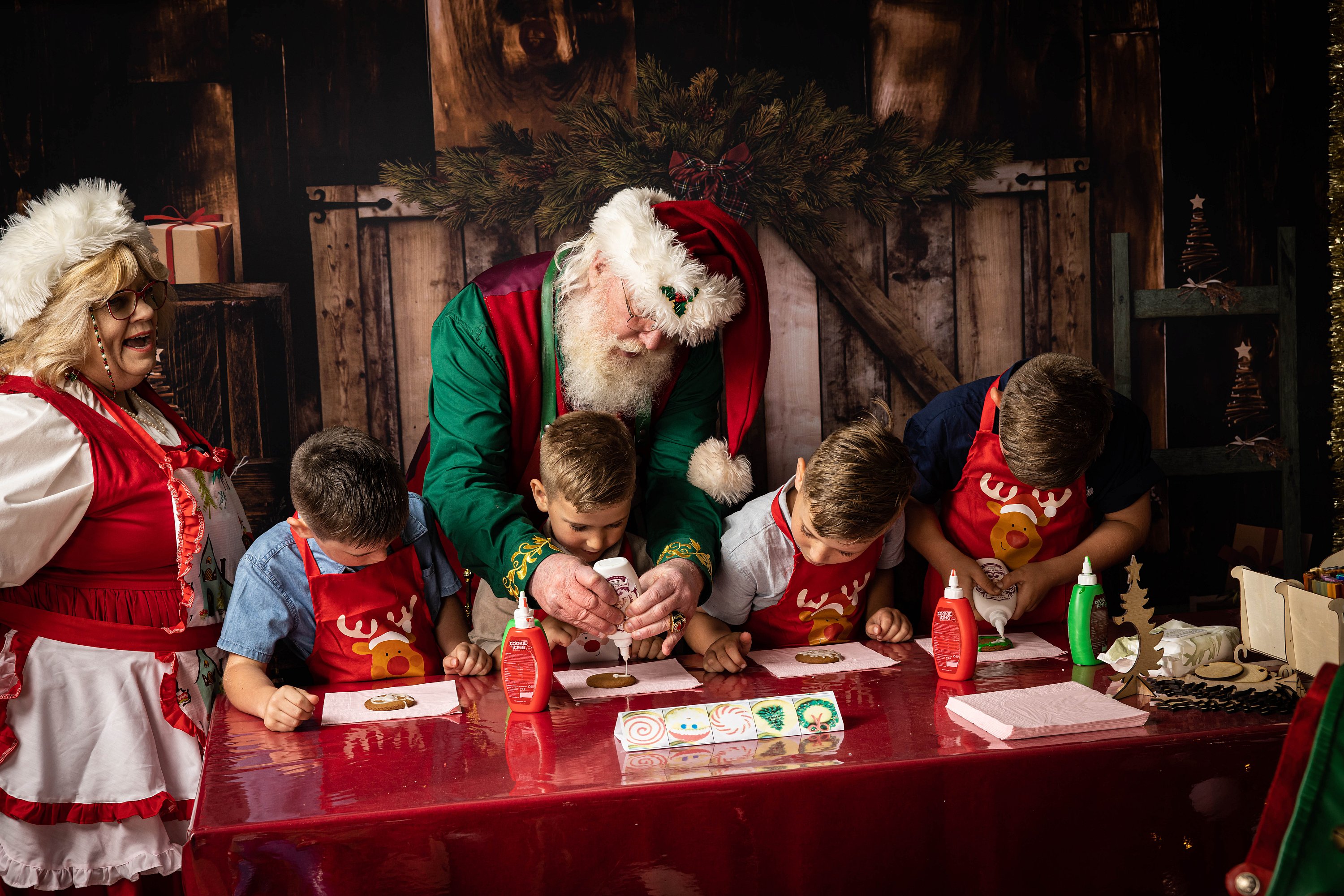 The Full Santa & Mrs Claus Experience  | Alyce_Judson-43.jpg